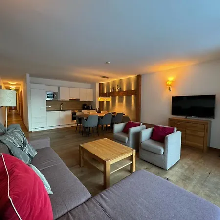 Modern With Garden, With Access To Sauna