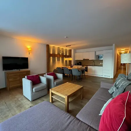 Modern With Garden, With Access To Sauna * Neukirchen am Großvenediger